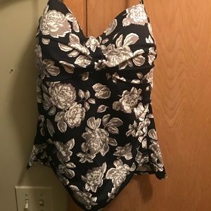Merona tankini top black/gray/white